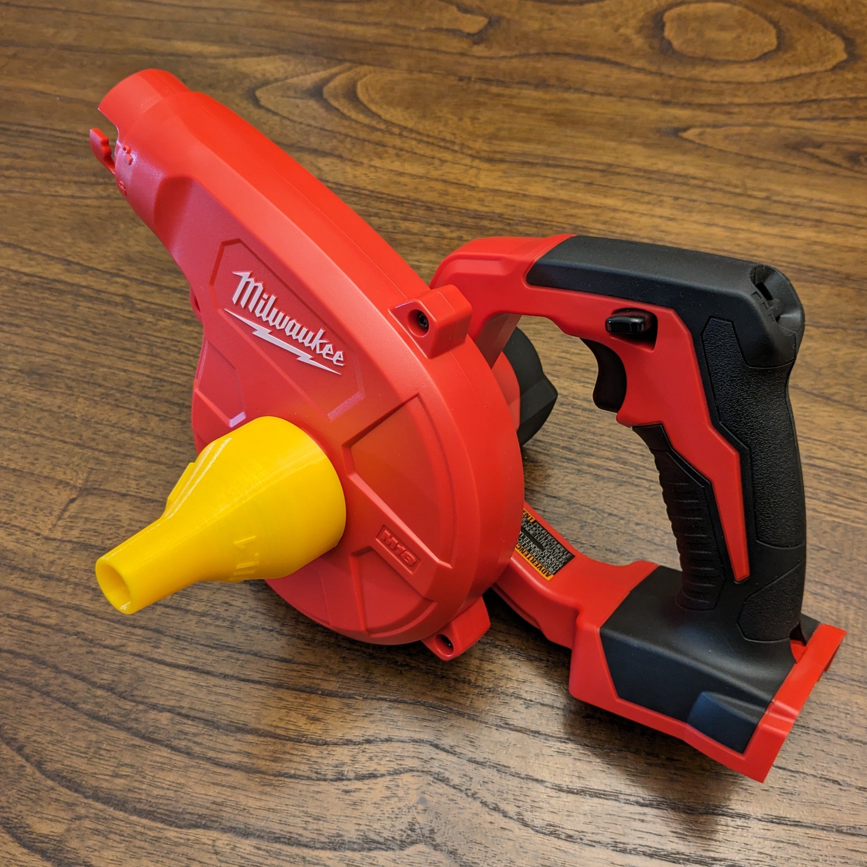 Milwaukee Blower Adaptor for Leafield C7 and D7 Valves