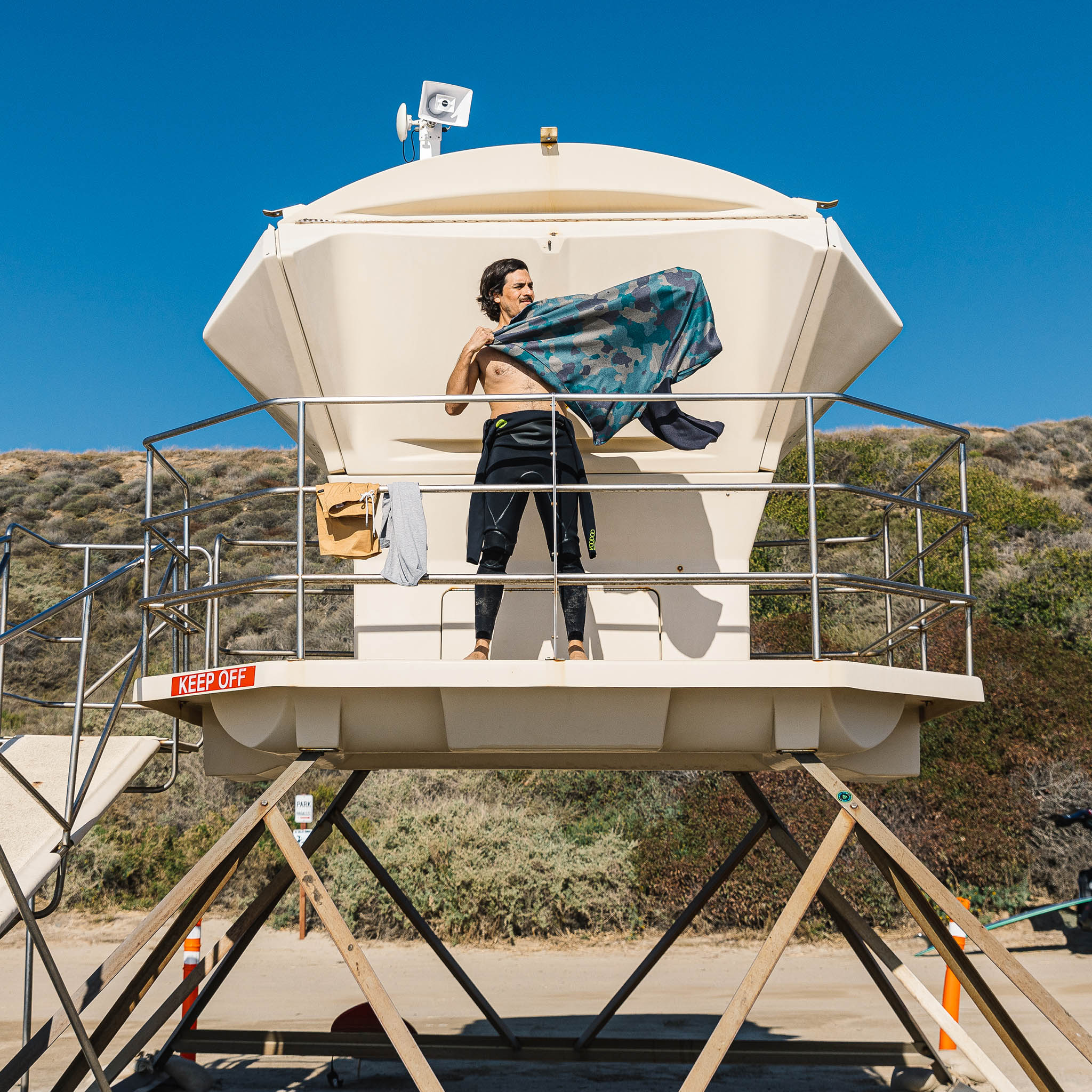 Nomadix - Changing Poncho: Camo Green