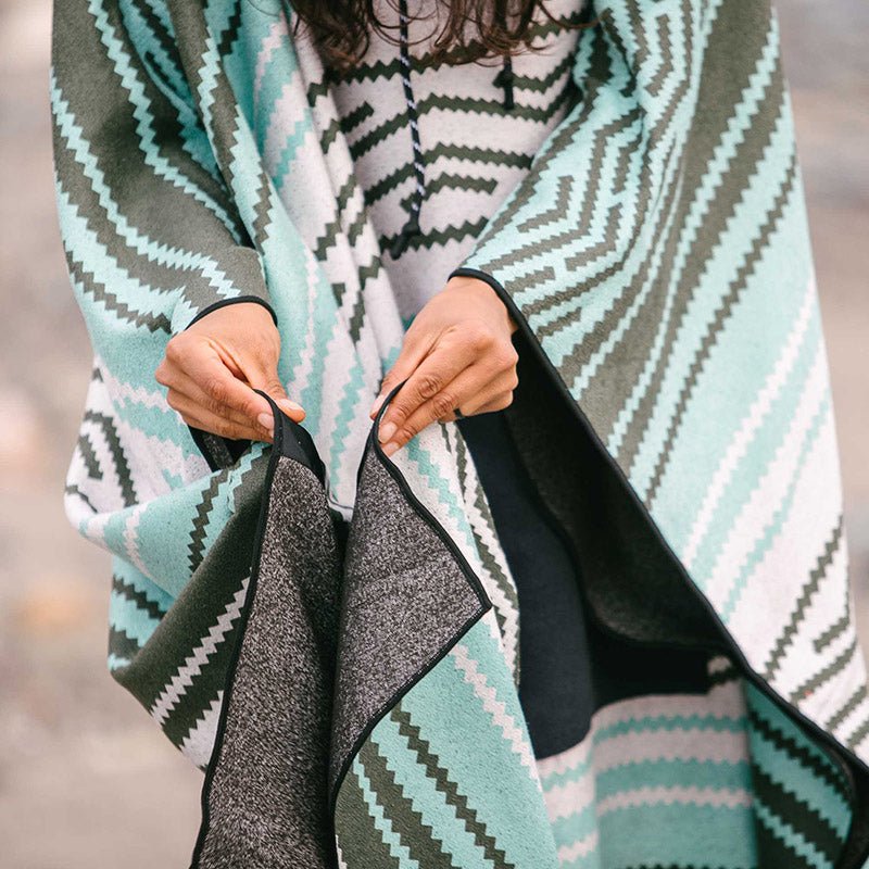 Nomadix - Poncho Towel: Baja Aqua