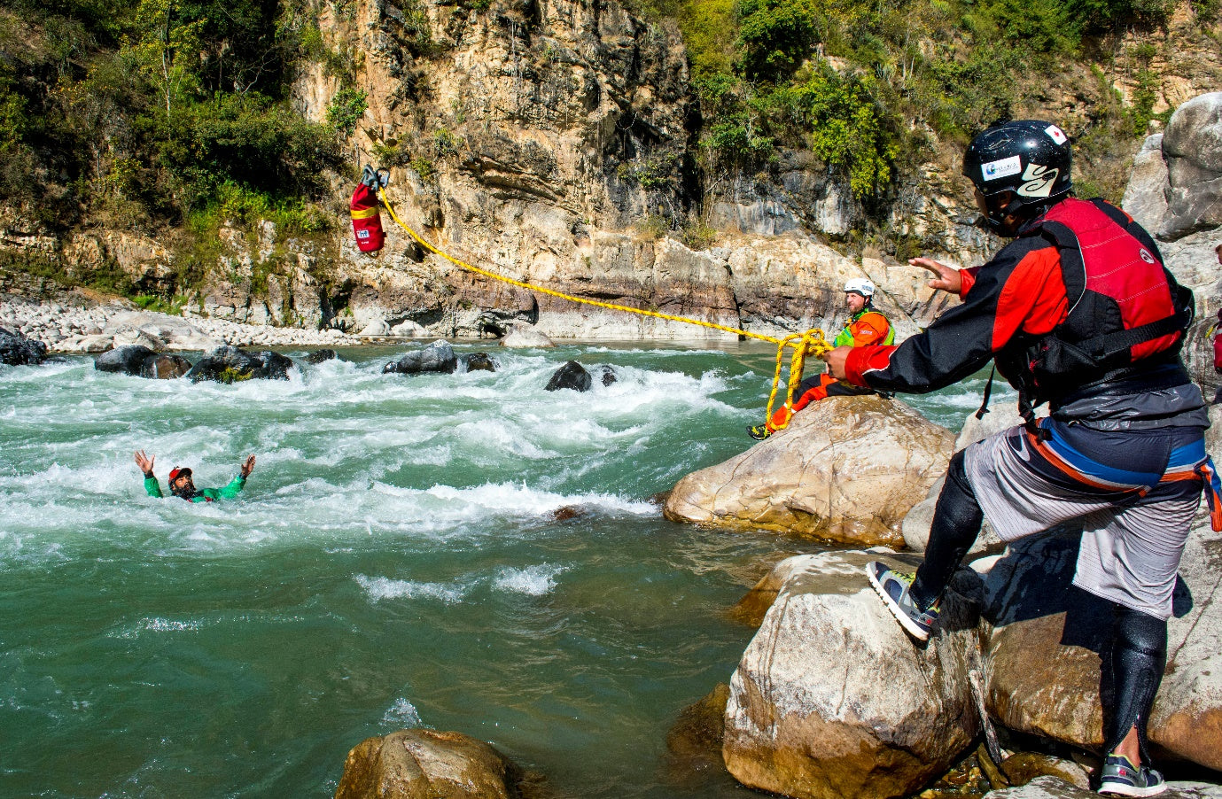 Know Your Skills, Know Your Strengths: Tips on Whitewater Safety