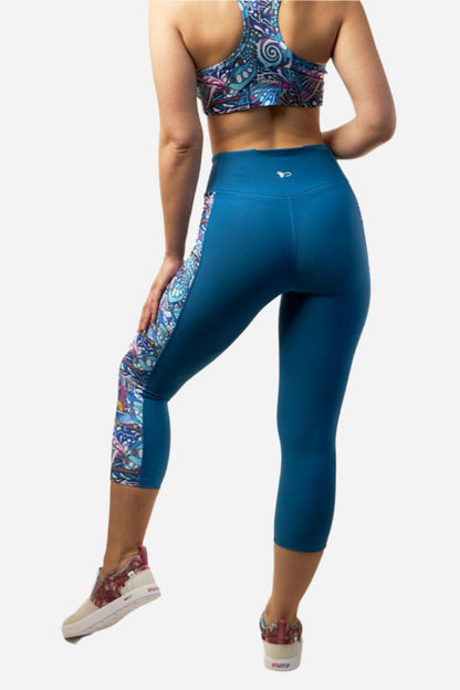 FISHE Enchanted Grayling Pocket Capri Leggings