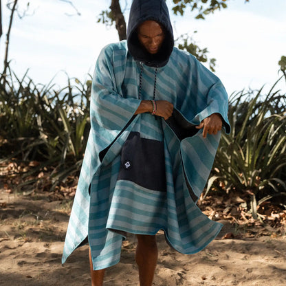 Poncho Towel: Sidewinder Agua