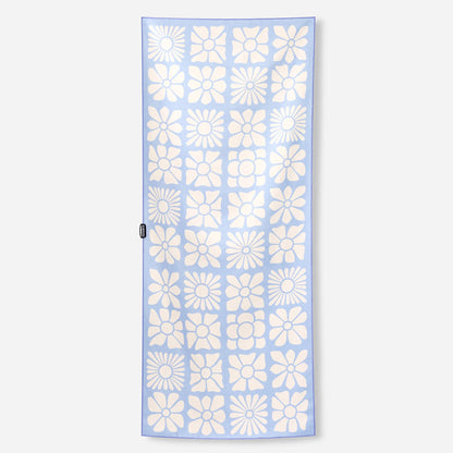 Original Towel: Flowerbed Coastal Blue