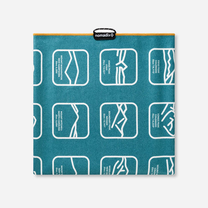 Original Towel: Peaks of the World Teal Ocean