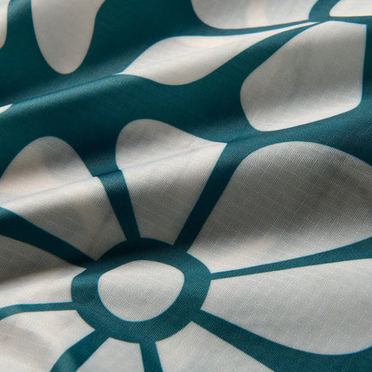 Pocket Tote: Big Flowers Teal Ocean