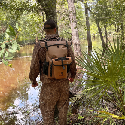 [PRE-ORDER] Waterproof Floating Shell Bag / Boating Bag [Arriving August]