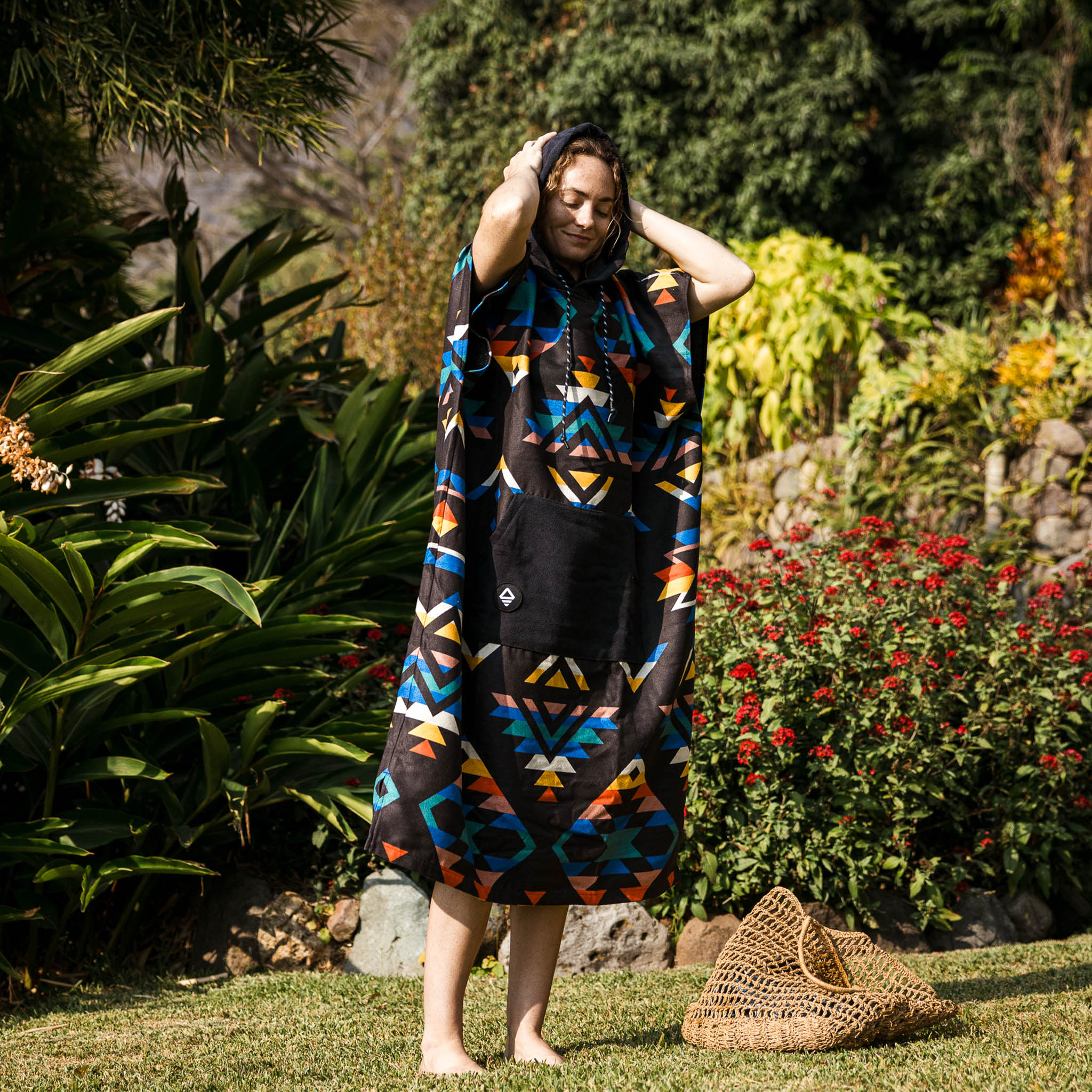 Nomadix - Changing Poncho: Cascades Multi