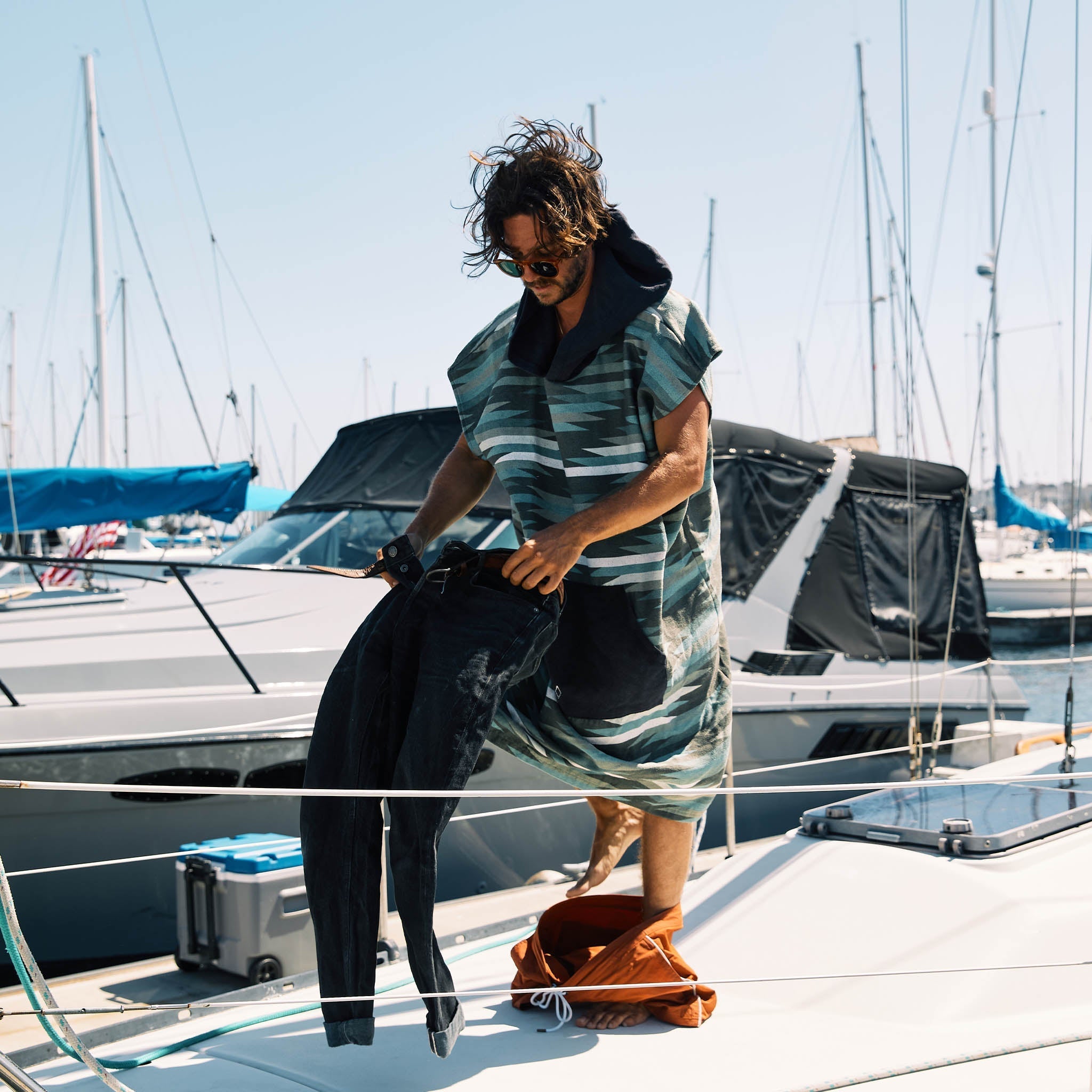 Nomadix - Changing Poncho: Jackson Green