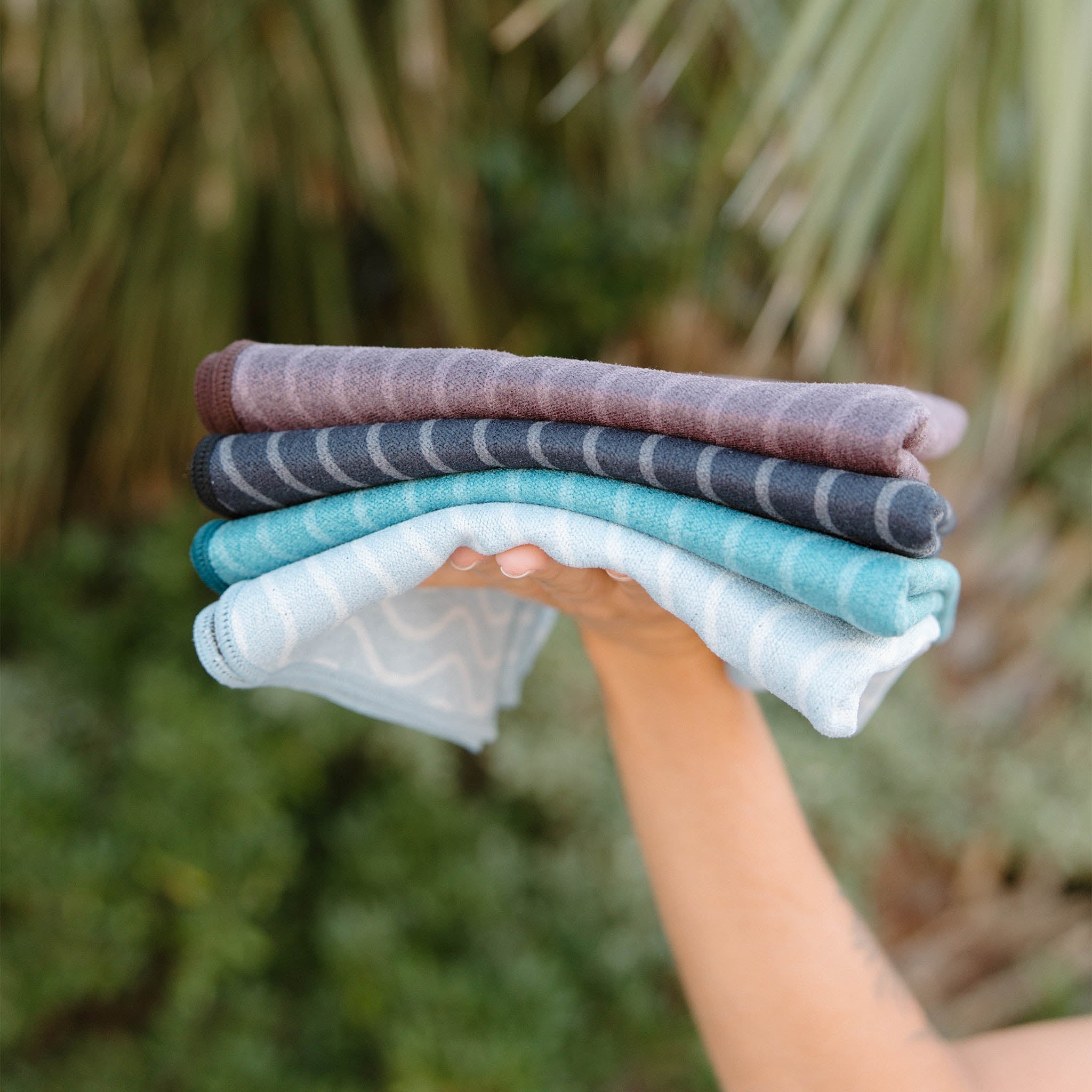 Fitness Towel: Regenerative Black