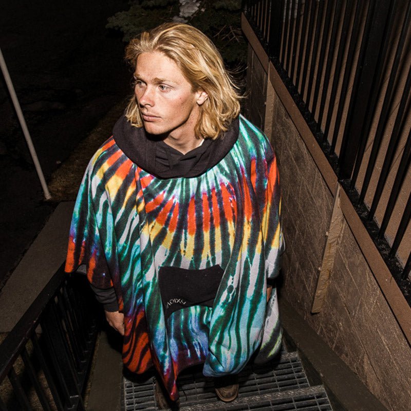 Poncho Towel: Tie-Dye Multi – SOTAR